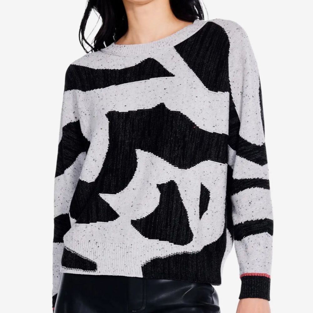 Nic+Zoe Dusk Days Sweater with damage